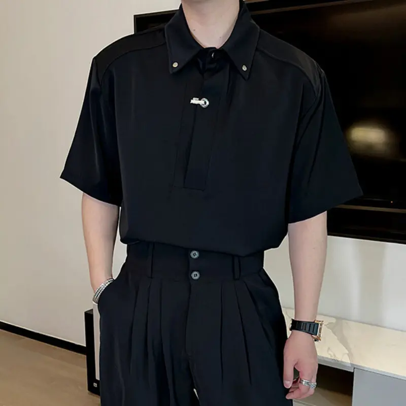 IEFB Niche Design Men's Shirts Lapel Metal Buckle Short Sleeved Solid Color Casual Male Tops Pullover Loose Menswear Chic 9W3044