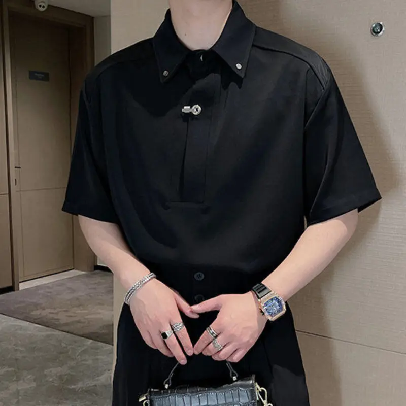 IEFB Niche Design Men's Shirts Lapel Metal Buckle Short Sleeved Solid Color Casual Male Tops Pullover Loose Menswear Chic 9W3044