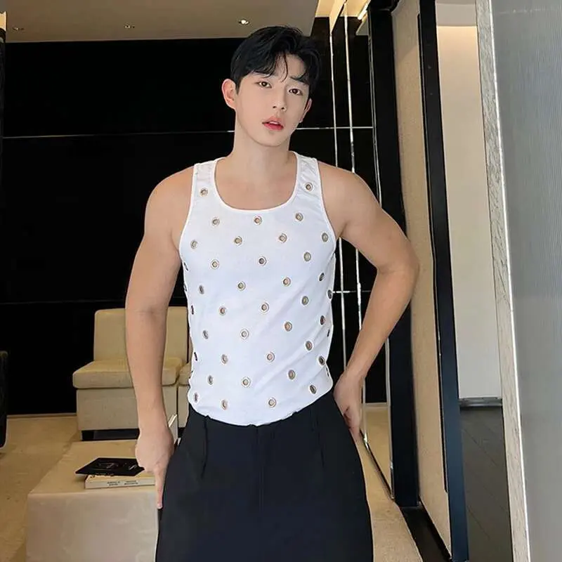 IEFB Niche Design Vest Trend Men's Hollow Out Metal Hole Personality Pullover Tank Top Korean Style Sleeveless Streetwaer 9C1564