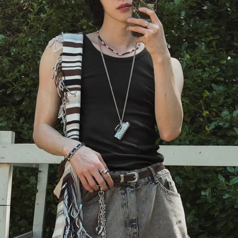 IEFB Simple Men's Tank Tops Solid Color Round Neck Korean Style T-shirts Summer Sleeveless Casual Male Pullover Vests 9W2717