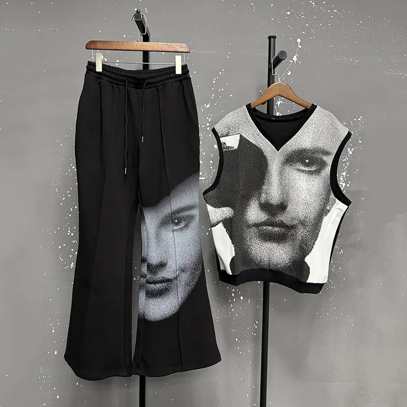 IEFB New Fashion Men's Wear Two-piece Set Face Printing Trendy V-neck Sleeveless Vest Wide Leg Front Pleated Line Design 9C9233