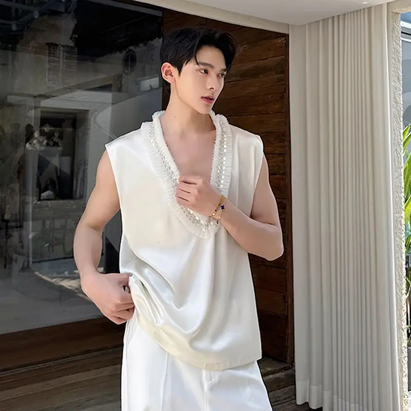 IEFB Summer New Fashion Men's Vest Court Style Beaded Flower Decorated V-Neck Sleeveless Top Solid Color Male Tank Tops 9W3643