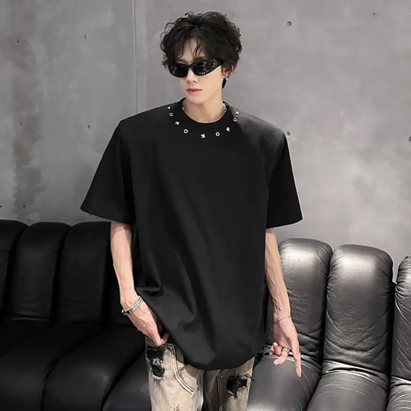 IEFB Korean Style Men's Tees Round Neck Metal Rivets Decoration Solid Color Short Sleeved Loose Shoulder Pad Male T-shirt 9W3851