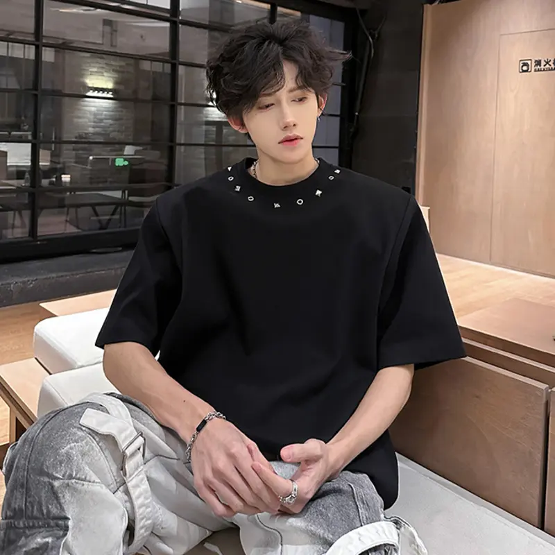 IEFB Korean Style Men's Tees Round Neck Metal Rivets Decoration Solid Color Short Sleeved Loose Shoulder Pad Male T-shirt 9W3851