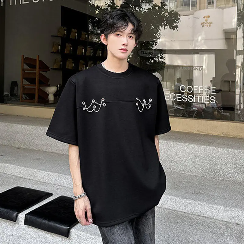 IEFB Summer O-Neck T-Shirt Trendy Men's Top Metal Chain Rope Design American Style Padded Shoulder Short Sleeve Tees 9W3599