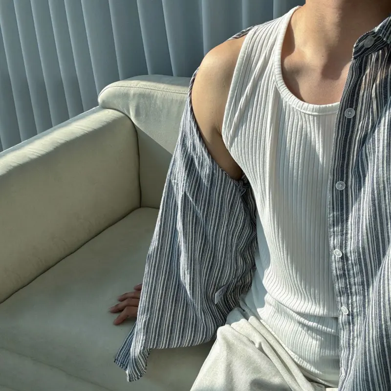 IEFB Simple Men's Tank Tops Round Collar Summer Solid Color Sleeveless T-shirts Casual Korean Style Pullover Male Vests 9W3108