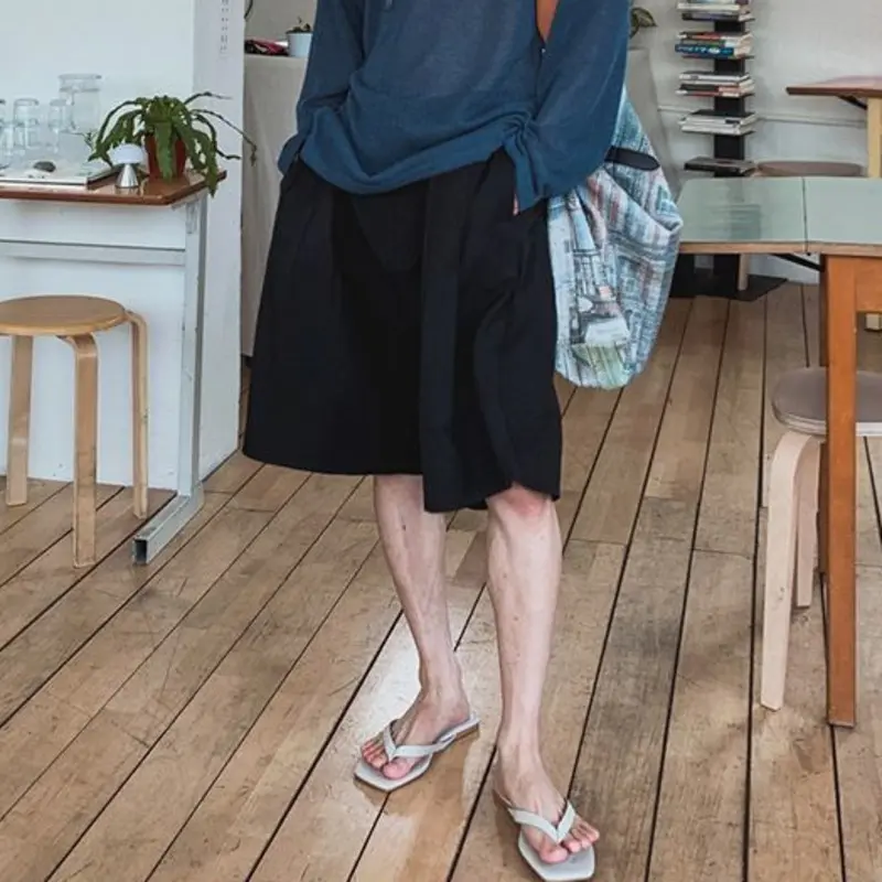 IEFB Korean Style Men's Casual Shorts Pleated Design Solid Color Drape Wide Leg Trousers Straight Loose Male Bottom New 9W2734