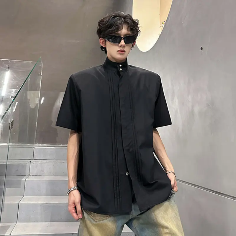 IEFB Summer Solid Color Male Shirt Short Sleeve Standing Collar Buttoned Pearl Shoulder Pads Design Pleated Men Shirts 9W3731