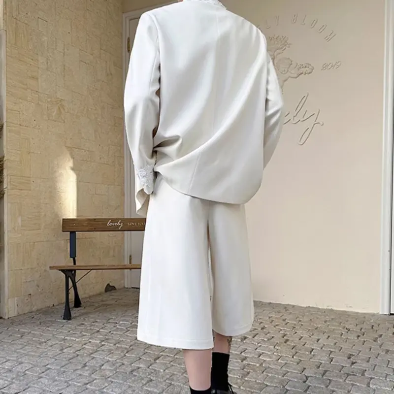 IEFB Korean Style Two-piece Men Set Lace Decorative Buttonless Suit Jacket Wide Leg Solid Color Knee Length Shorts Summer 9W2693