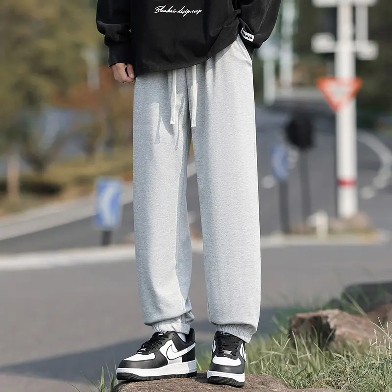 Classic Unisex Loose Fit Solid Color Sporty Casual Pants Autumn Collection Comfortable Elastic Waist Long Trousers for Couples