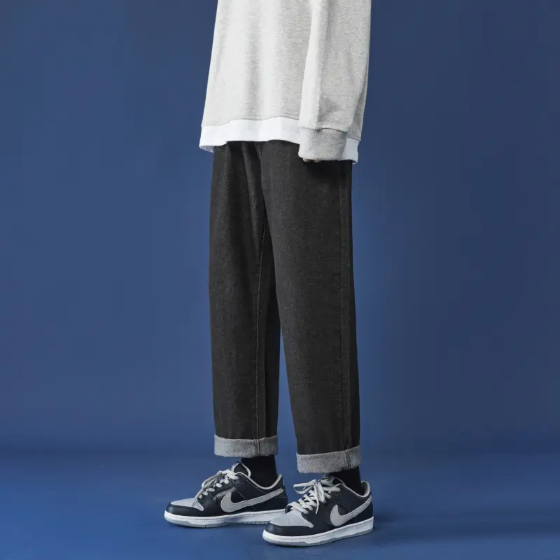 A Pair of Loose, Straight Korean Style Casual Nine-inch Jeans for Spring and Autumn, A Versatile and Trendy Student Baggy Jeans