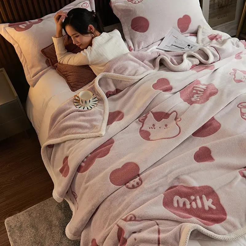 Luxurious Faux Rabbit Fur Throw Blanket Simple Fashionable Solid Color Light Luxury Soft Warm Winter Blanket with Heat Retention