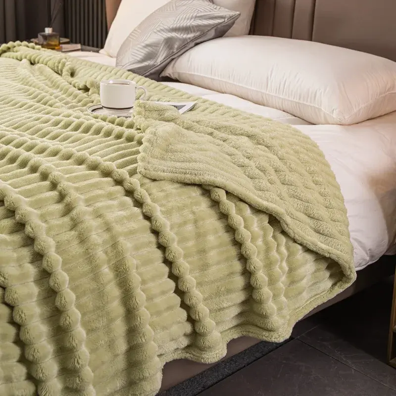 Grey Striped Blanket Thickened Milk Velvet Soft Bedspread Warm For Office Sofa Bed Household Car Air Conditioning Chair Blanket