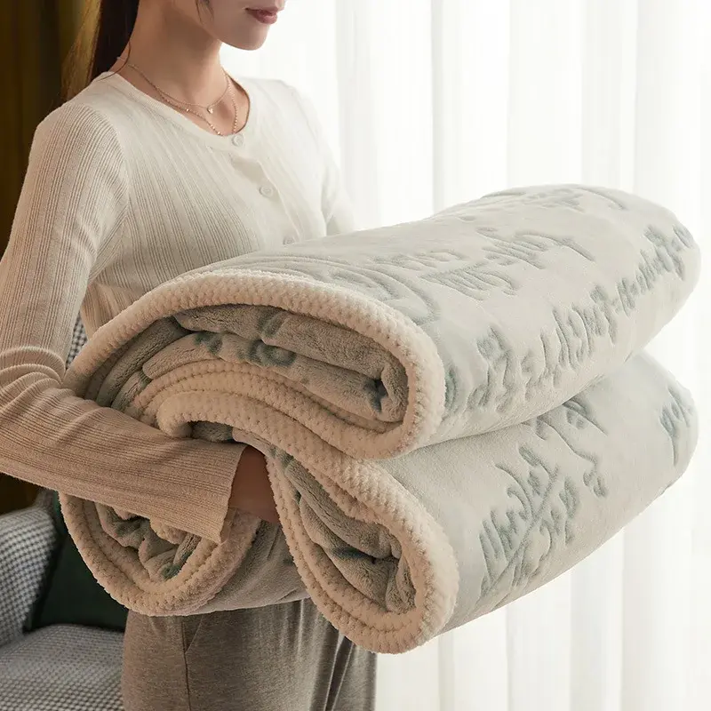 Luxurious Faux Rabbit Fur Throw Blanket Simple Fashionable Solid Color Light Luxury Soft Warm Winter Blanket with Heat Retention