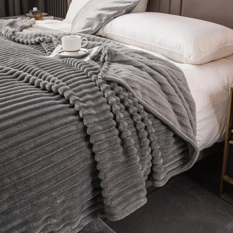 Grey Striped Blanket Thickened Milk Velvet Soft Bedspread Warm For Office Sofa Bed Household Car Air Conditioning Chair Blanket