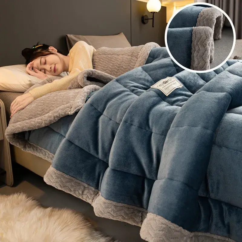 Super Soft Warm Throw Blanket Three-Layer Thick Velvet Solid Color Bedspread Coral Fleece Home Throws Adult Bed Cover Winter