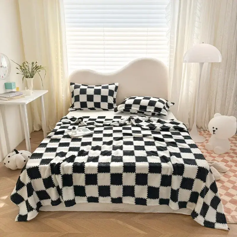 Fluffy Plaid Flannel Blanket Bedroom Sofa Throw Blanket Travel Camping Soft Plaid Multifunctional Blankets For Four Seasons