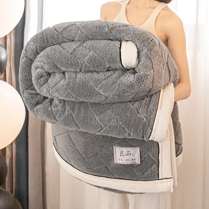 Maternal and Child Grade Bed Blankets Warm Breathable Sofa Blanket Autumn Winter Soft Fluffy Luxurious Faux Rabbit Throw Blanket