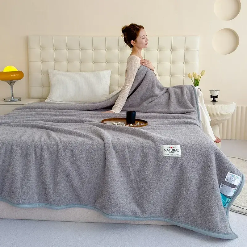Modern And Simple Solid Color Flannel Thickened Warm Coral Blanket Seasons Office Rest Blanket Double-sided Plush Cover Blanket