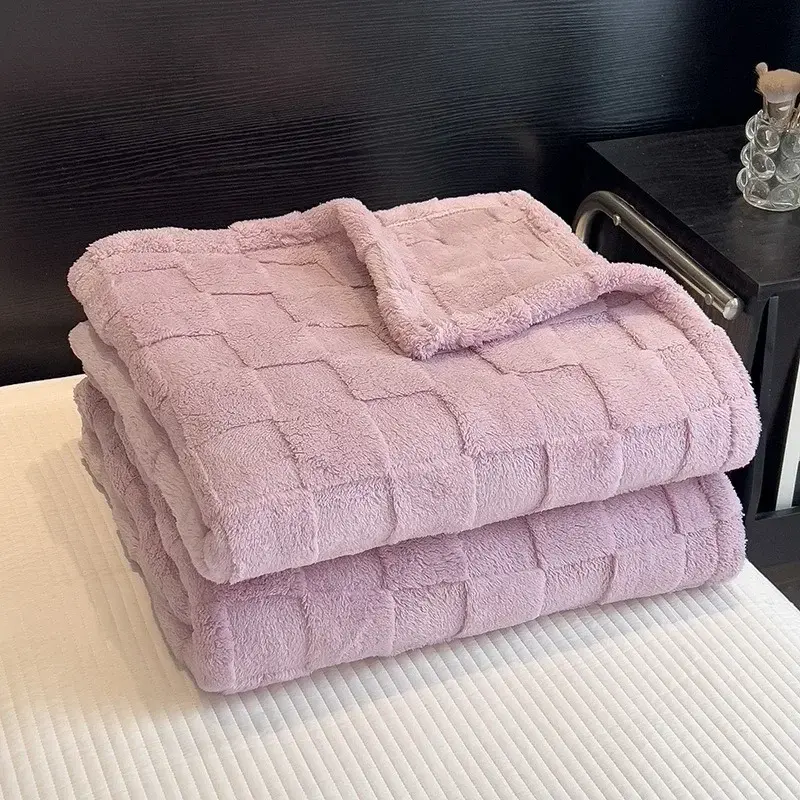 Winter Thickened Monolayer Taffu lamb Wool Solid Color Blanket Plaid Simple Warm Flannel Blanket for Soft Sofa Blanket Bed Cover