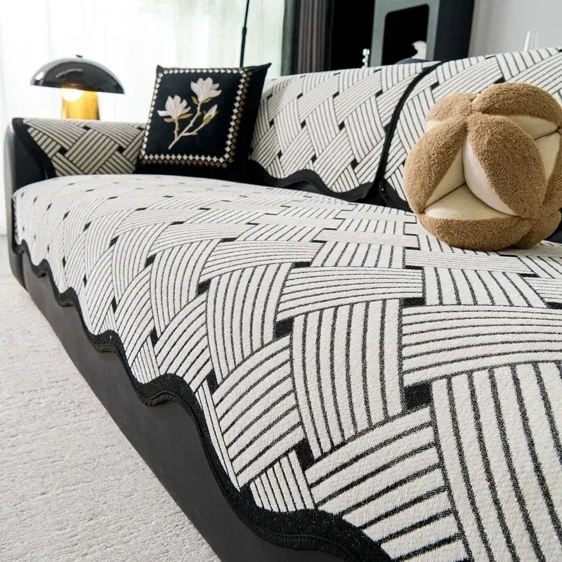 Modern And Minimalist French Retro Chenille Sofa Cushion 2025 New Four Seasons Universal Anti Slip Sofa Cushions Cover Cover