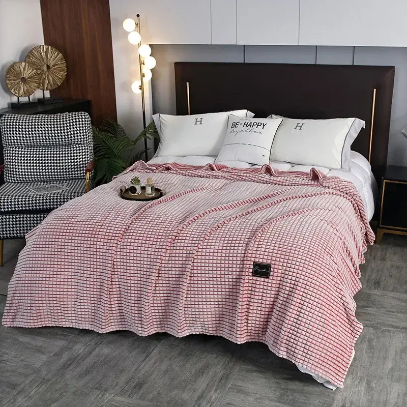 Snuggle-worthy Throw Blanket Cozy Double-sided Coral Plush Flannel Blanket for Home Travel Thickened Checked Texture Solid Color