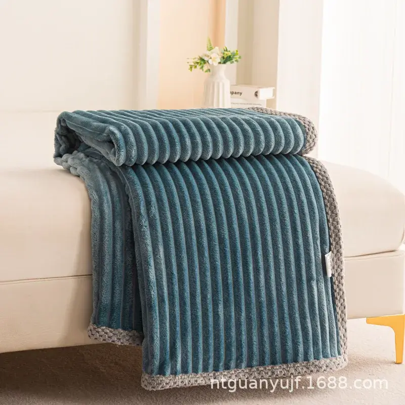 Class A milk Velvet Striped Blanket Four Season Universal Solid Color Thickened Multifunctional Office Air Conditioning Blanket