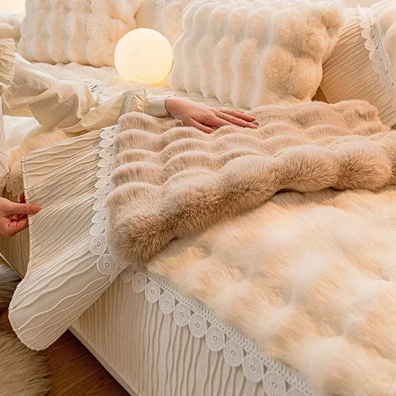 Rabbit Plush Sofa Cover Universal Non-slip Mat Winter Warm Soft Towel Wide White Edge Couch Cushion for Living Room Home Decor