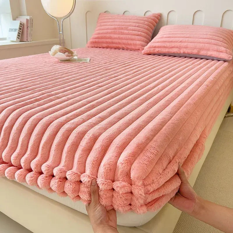 Autumn And Winter Warm Velvet Thick Plush Fitted Sheet Mattress Protector Soft Bedspread Mattress Cover Not Included Pillowcase
