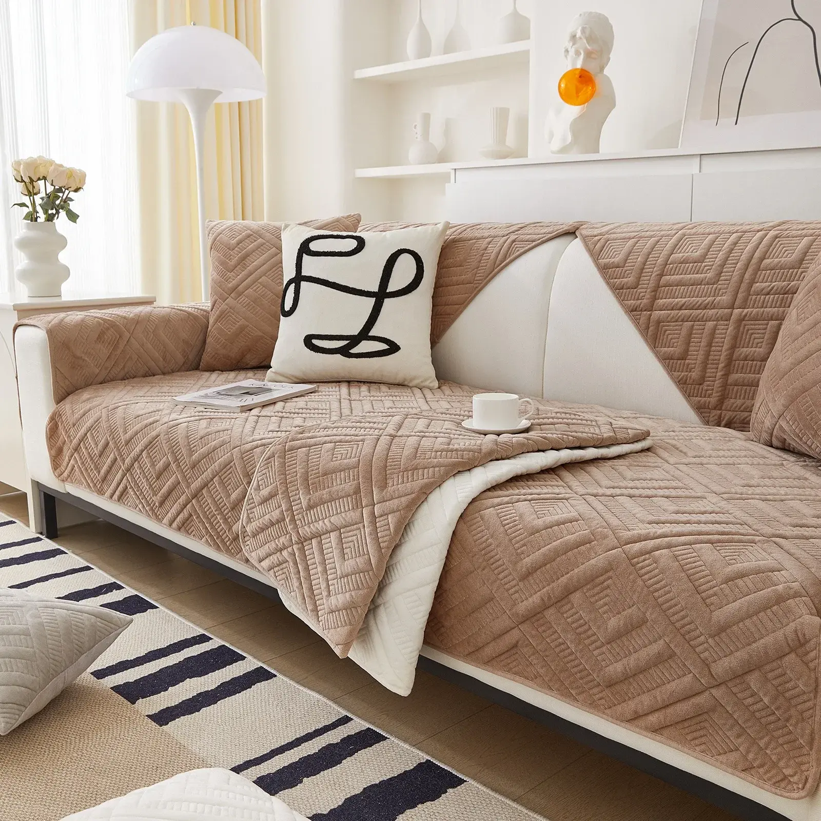 Thickened Jacquard Plush Sofa Cover Nordic Modern Plush Non-slip Sofa Cover Cushion Winter Warm Dust-proof Sofa Seat Cover Decor