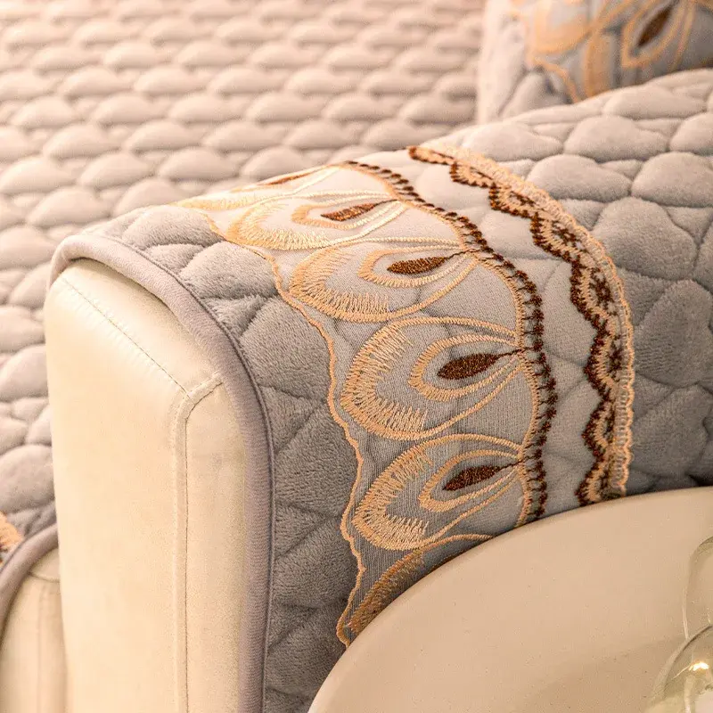 Winter Warm Sofa Cover Non-slip Plush Lace Sofa Cushion Universal Sectional Couch Cover Anti-dirty Sofa Towel for Living Room