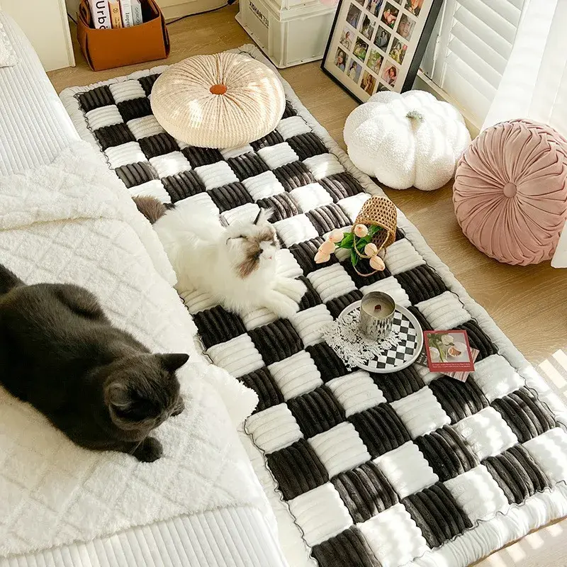 Garden Protective Couch Cover Thicken Plush Dog Bed Mat Warm Pet Cat Scratchable Blanket Anti-slip Washable Cushion Sofa Cover