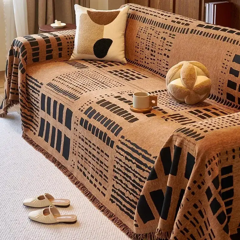 Luxury Style Chenille Sofa Towel With Tassels Double-side For Living Room Camping Picnic Large Blanket Leisure Relax Beach Towel