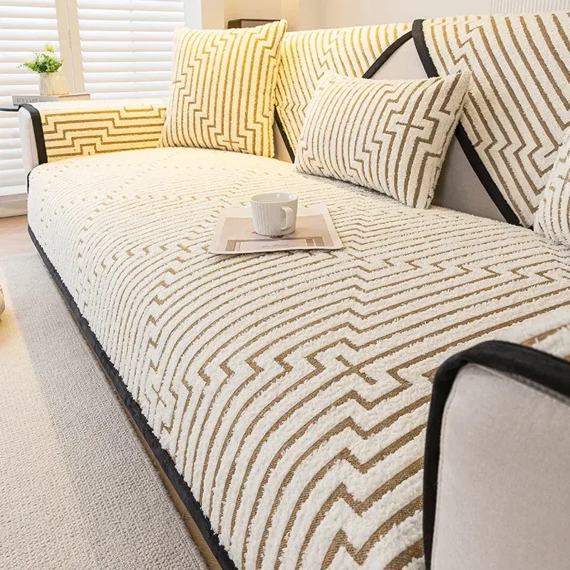 Luxury Minimalist Style Sofa Cushion Four Seasons Universal Anti Slip And Dustproof Cushion Cover Backrest Armrest Cover Towel