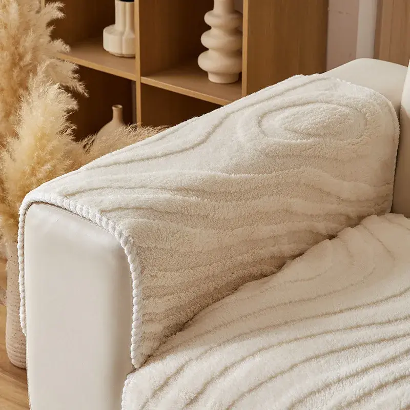 Modern Minimalist Thick Suede Surface Sofa Cover Universal Non-slip Soft Sofa Towel  Living Room Winter Warm Fluffy Sofa Cover