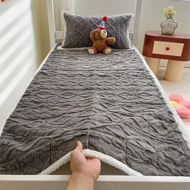Thick Fleece Mattress Pad Warm Coral Fleece Bed Blanket Pads For Solid Color Bedsheet Protector Cover Available In Various Sizes