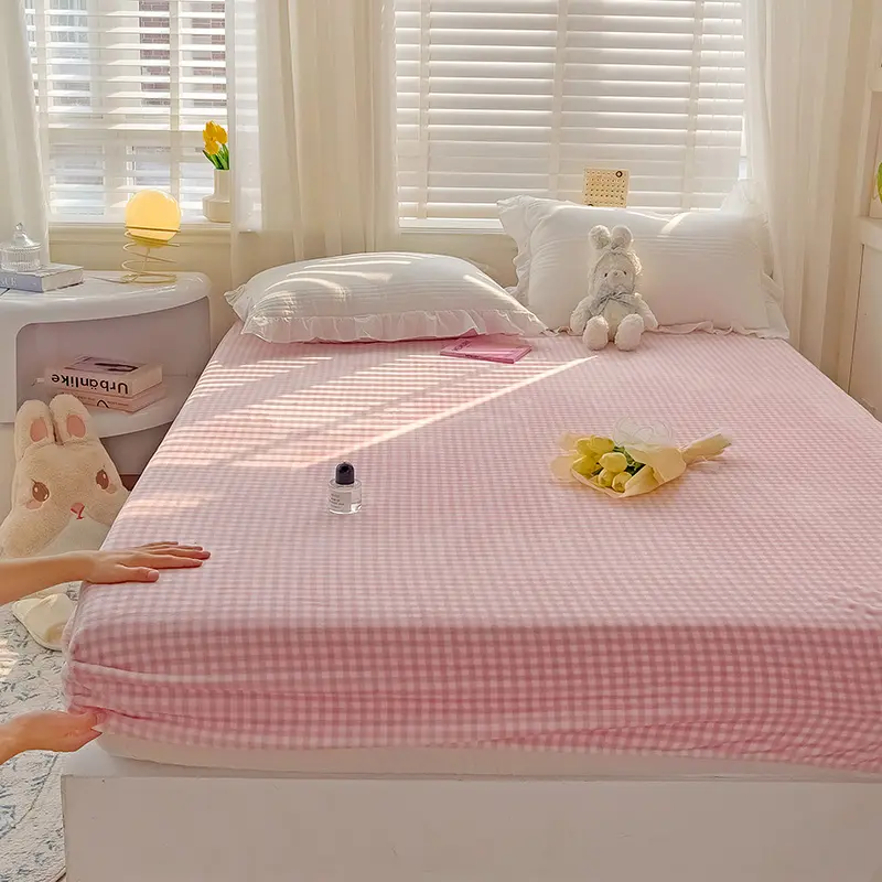 Velvet Fitted Sheet for Winter Bedsheet Plaid Style Bed Cover Skin-friendly Mattress Protector sabanas para cama (No Pillowcase)
