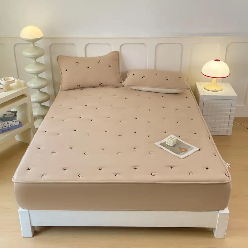 1pc Embroidered Bed Cover Queen Size Bedspread Non-slip Mattress Protector Quilted Bed Linen cubre colchón (No Pillowcase)
