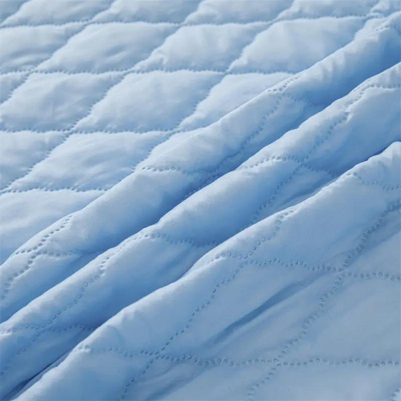 Thicken Mattress Cover Non-slip Bedspread Single/Double/Queen/King Size Bed Linen Home Bed Covers cubre colchón (No Pillowcase)