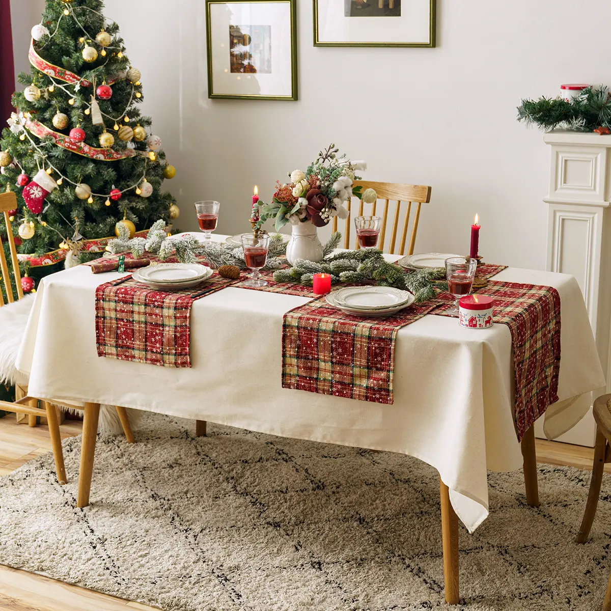 New Snowflake Plaid Printing Christmas Table Runner luxury Hypoallergenic Ornaments Placemats Living room Western Dining Table