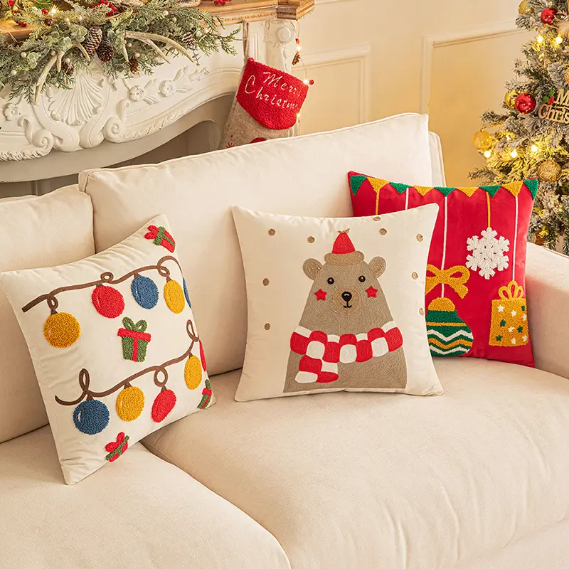 Custom Christmas Pattern Square Cushion Cover Decorative polyester Cloth Throw Pillow for Home Decor Bedroom and Couch
