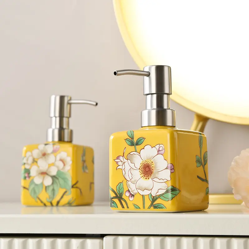 New200ml The Pattern Appears High-end Soap Dispenser Hand Wash Bottle Ceramic Shampoo Shower Gel Lotion Dispenser Soap separator