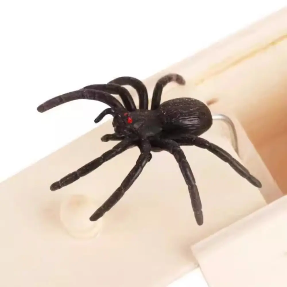 NEW Quality Friend Miniatures Prank Wooden Scare Box Trick Spider Funny Crafts Scare Box Wooden Hidden Box Fun Game Prank Trick