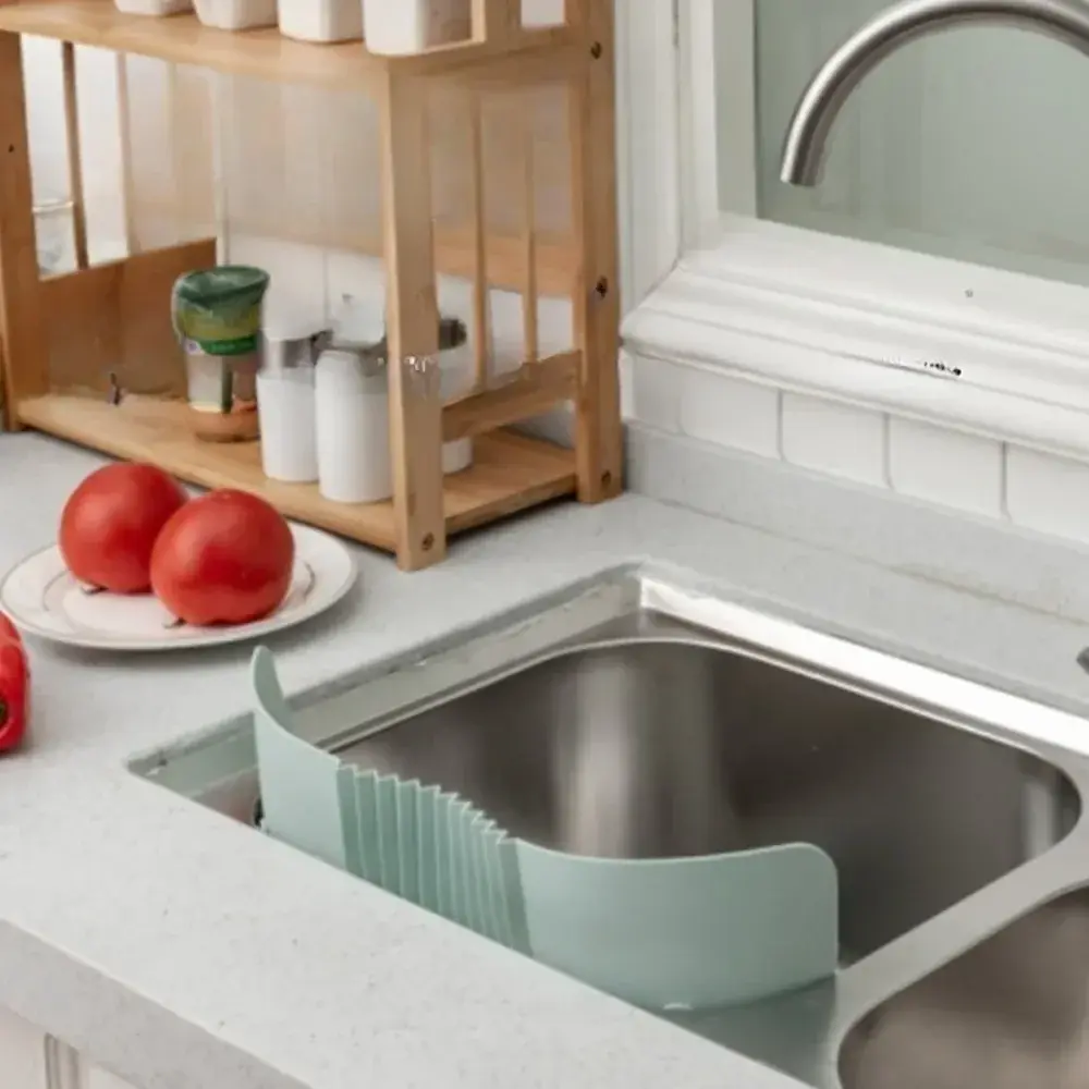 New Splash Proof Splatter Kitchen Sink Water Blocker Adjustable Splash Proof Board Washing Drainage Kitchen Accessories