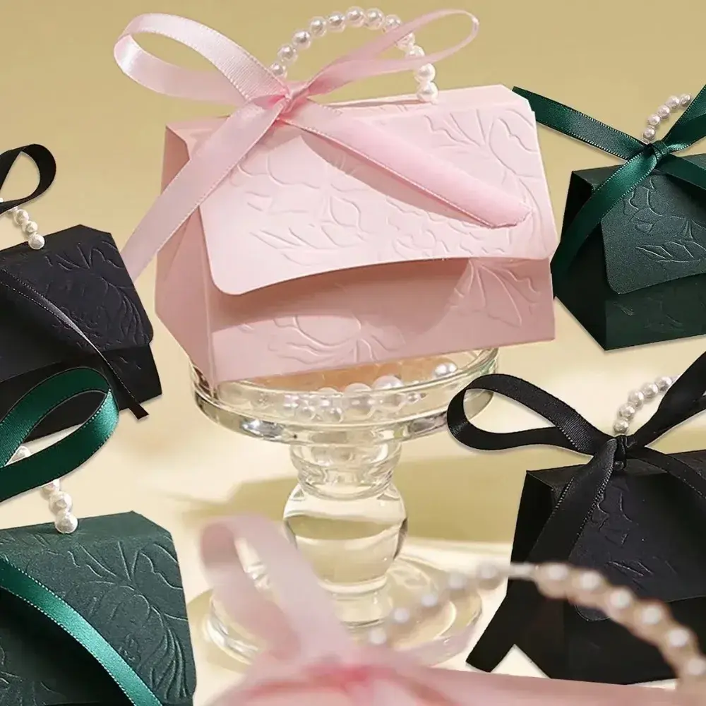 New Valentine's Day Romantic Surprise Packaging Box Premium Feeling European Wedding Candy Box A Gift for My Girlfriend