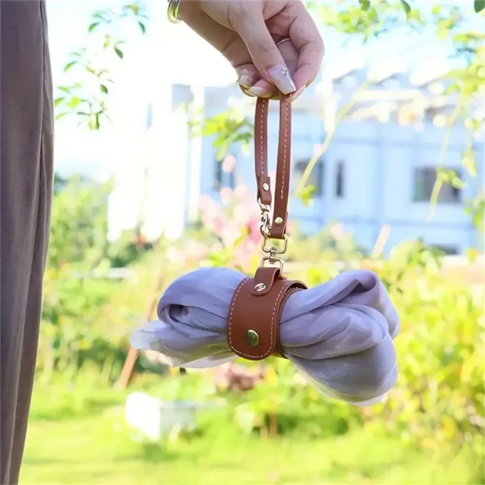 Camping Storage Item Buckle Outdoor Summer Hat Clip Leather Keychain Baseball Hat Clip Storage Buckle