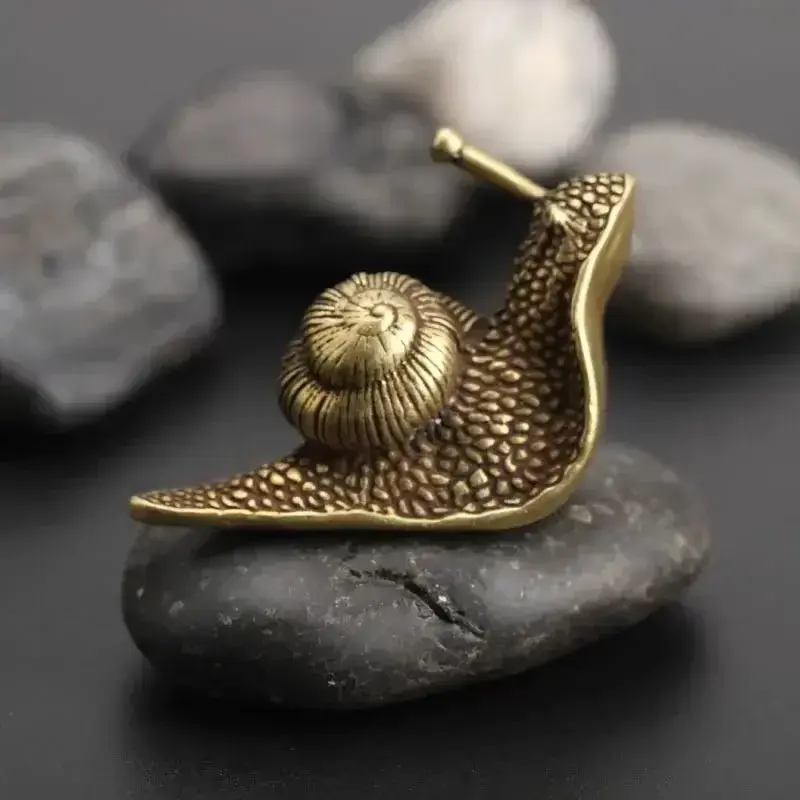 New Solid Copper Snail Ornaments Brass Simulation Animal Figurines Tea Pet Miniatures Home Decorations Feng Shui Gifts