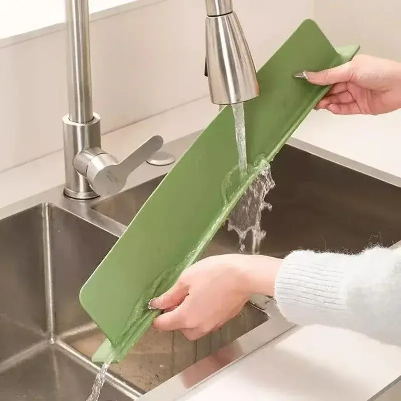 2025 New Waterproof Sealing Strip Silicone Kitchen Sink Water Splash Guard Washing Basin Waterproof Screen Bar Anti-water Board