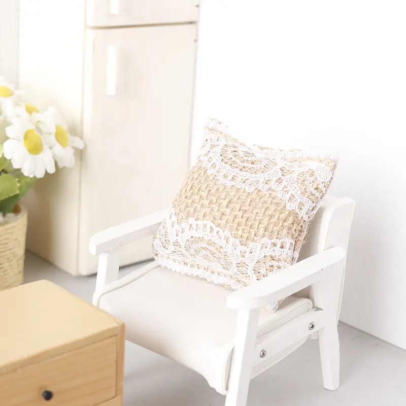 1:12 Dollhouse Miniature Lace Pillow Sofa Pillow Cushions Doll Furniture Decoration Toy Dolls House Home Accessories