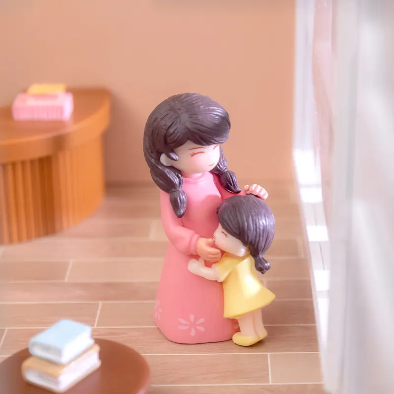 1pc Miniatures Figurines Mother's Day Mother And Daughter Figure Doll Micro Landscape DIY Home Desktop Decoration Ornaments